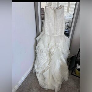 Vera Wang wedding dress size 10. Bought used. In good condition